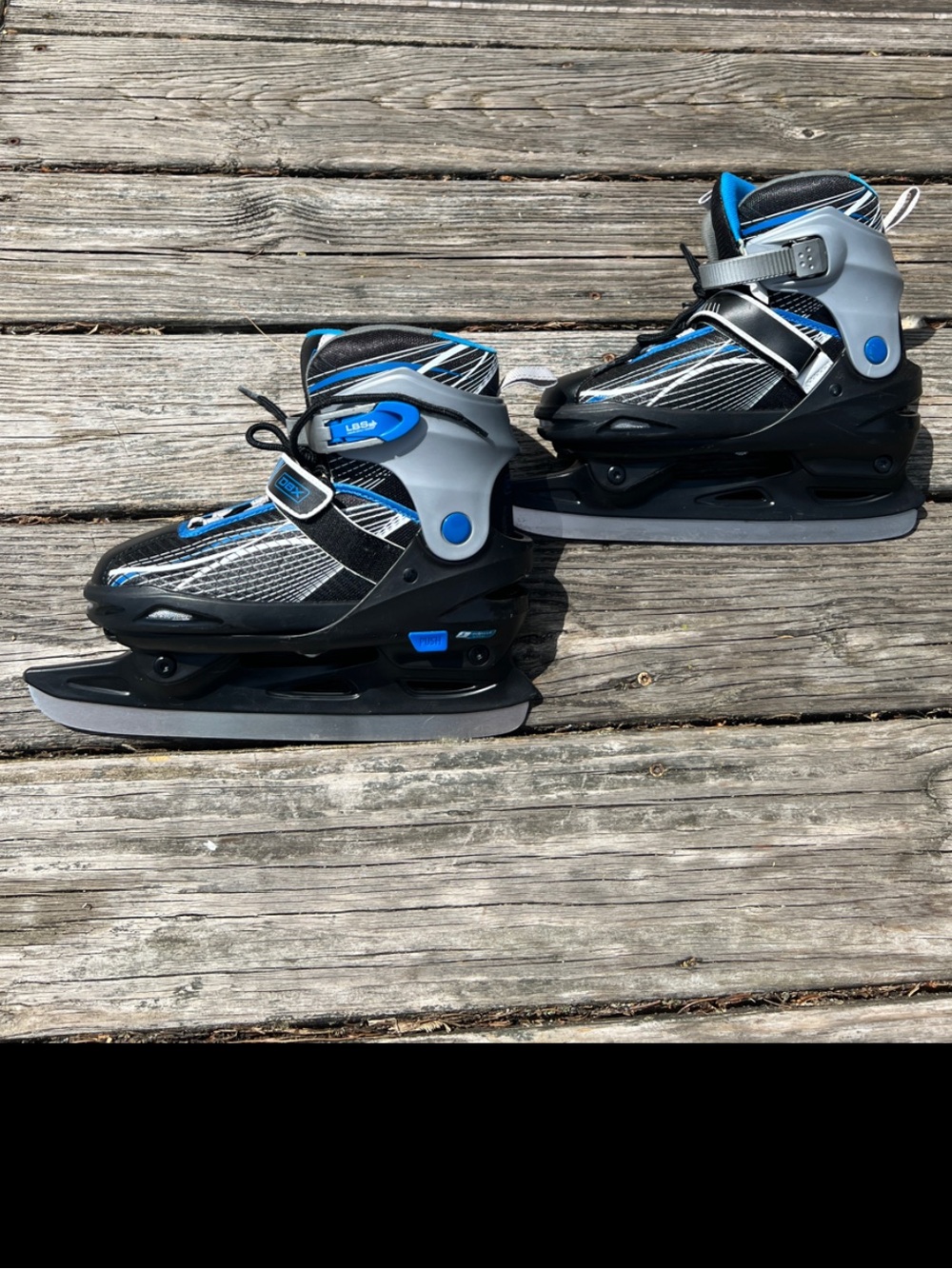 Kids Adjustable Ice Skates